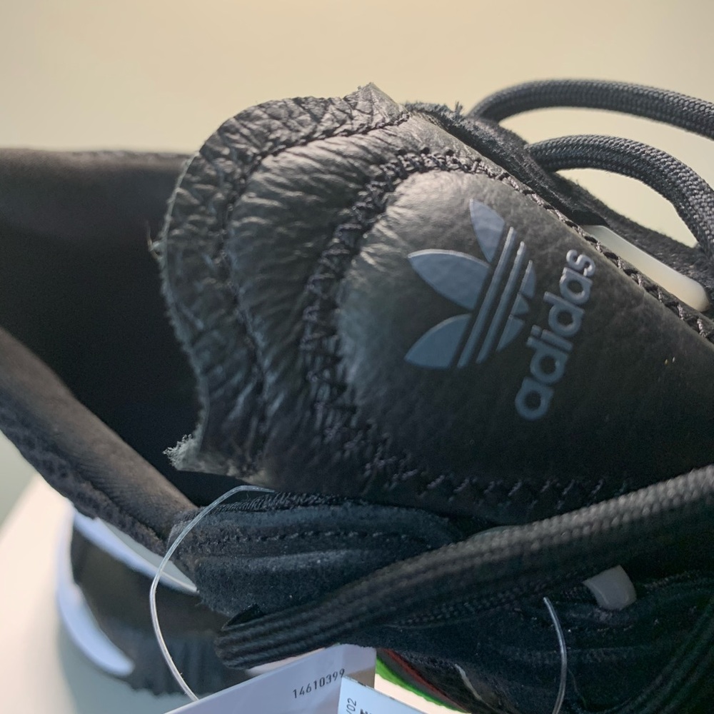 Adidas ozweego - Picture 8 of 13